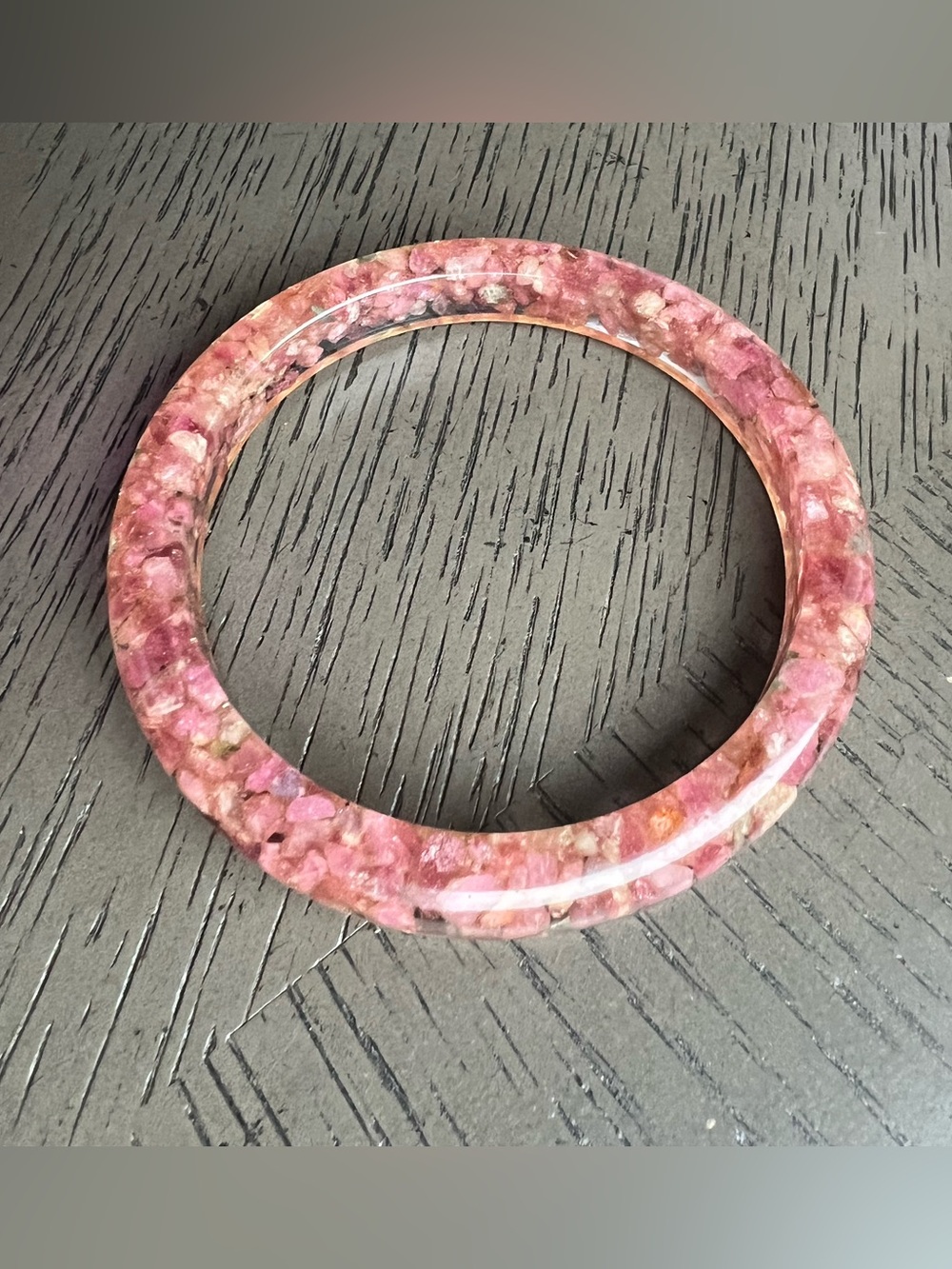 Pink tourmaline in resin hard bangle SIZE 62.1mm - Picture 7 of 10